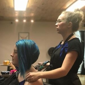 Meet your Posher, Leah